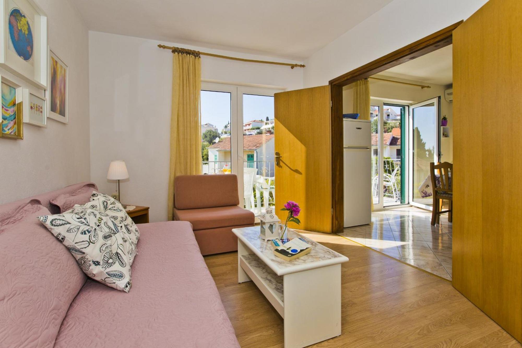 Lina Vrankovic Apartments Hvar Town Exteriör bild